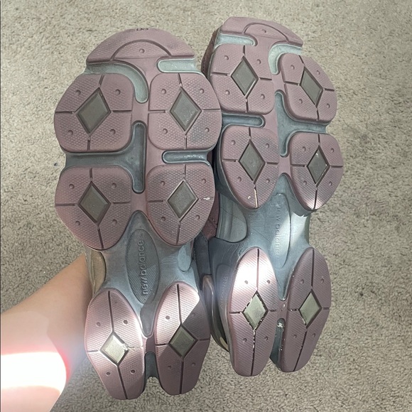 New Balance 9060 Truffle Shoes - Picture 4 of 5